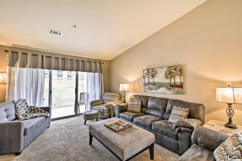 Near Branson Strip! Water-View Condo with Balcony Apartment in Branson