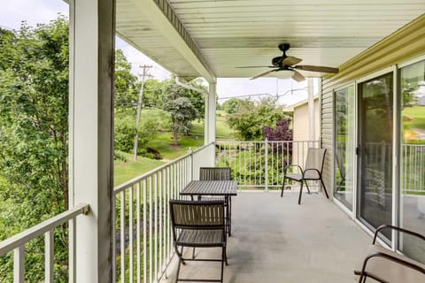 Near Branson Strip! Water-View Condo with Balcony Apartment in Branson