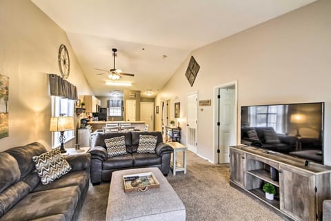 Near Branson Strip! Water-View Condo with Balcony Apartment in Branson