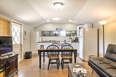 Cozy Arroyo Grande Cottage with Patio and Grill! House in Arroyo Grande