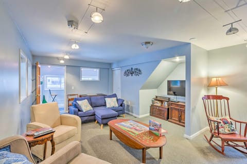 Elegant Stone Cottage Steps to Crystal Lake Beach House in Beulah