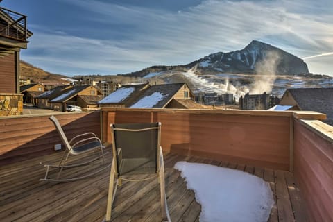 Crested Butte Townhome with Views - Steps to Lifts! House in Colorado