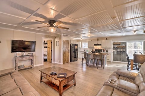 Lakefront Greers Ferry Cabin with Covered Boat Slip! Cabin in Greers Ferry Lake