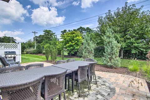 Townhome with Amenities 4 Miles to Bethany Beach! House in Ocean View