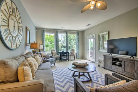 Townhome with Amenities 4 Miles to Bethany Beach! House in Ocean View