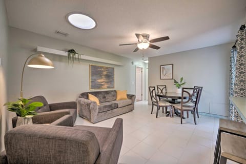 Pet-Friendly Apopka Home 30 Mi to WDW! House in Forest City