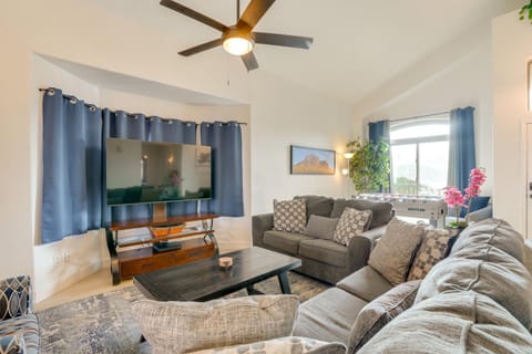 Outdoor Oasis! Phoenix-Area Family Escape House in Litchfield Park