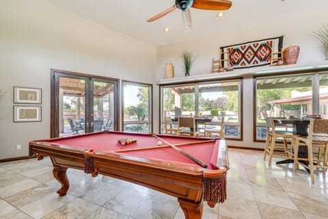 Spring Training Oasis! 3 Mi to Scottsdale Stadium Villa in Paradise Valley