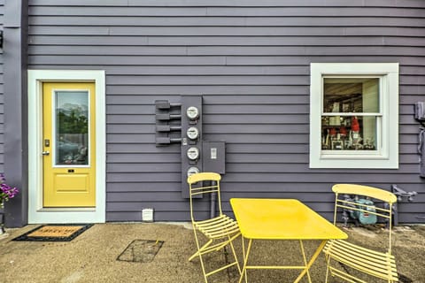 Downtown Grand Haven Apt Less Than 1 Mi to Lake Michigan Apartment in Grand Haven