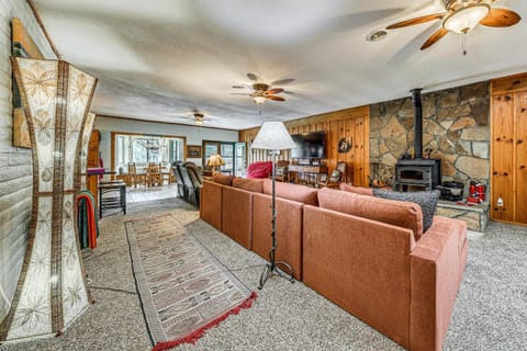 Alto Mtn Retreat on 8 Acres with Indoor Hot Tub House in Ruidoso