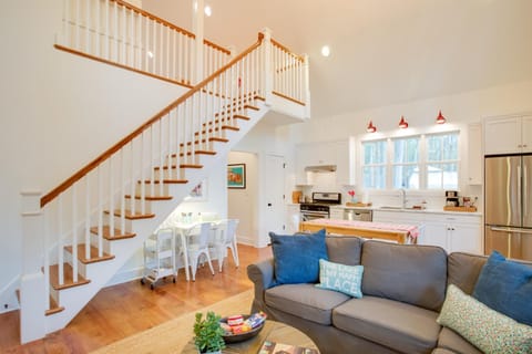 Enchanting Andersonville Home Steps to Norris Lake House in Norris Lake