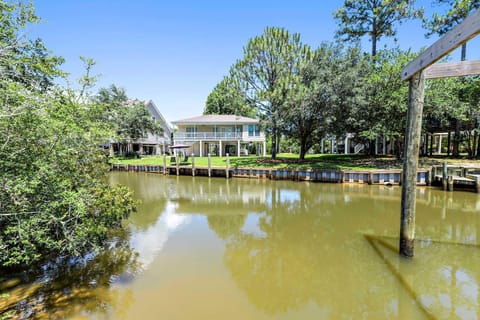 Fish and Boat On-Site! Coastal Pass Christian Escape House in Pass Christian