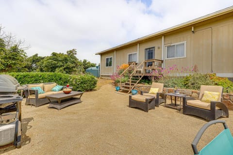 Escondido Vineyard Estate Walk to Wineries! House in San Pasqual Valley