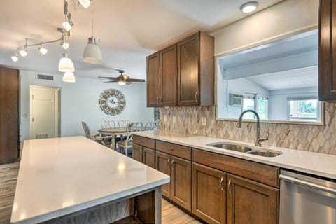 Golfers Paradise! Upscale Home in Sun City House in Sun City