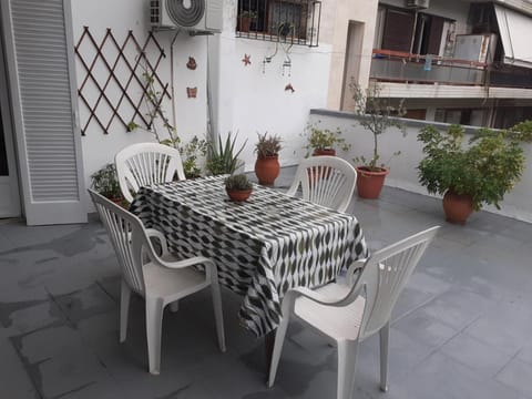 ELENI's House-Near the Old Railway Station Apartment in Nafplion