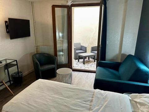 Hôtel du Maine Hotel in Paris