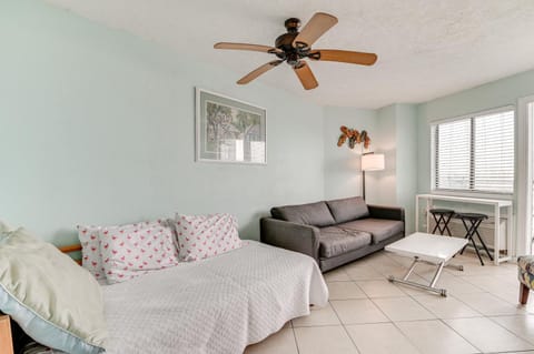 Steps to Ocean BlueWater Resort Condo with Perks Apartment in Myrtle Beach