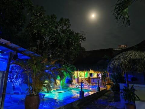 Night, Pool view