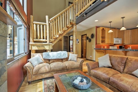 Winter Park Cabin - Walk to Main Street and Downtown Cabin in Fraser