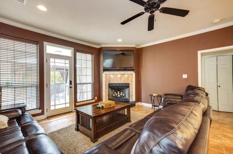 College Station Family Home 3 Mi to Texas A and M! House in College Station