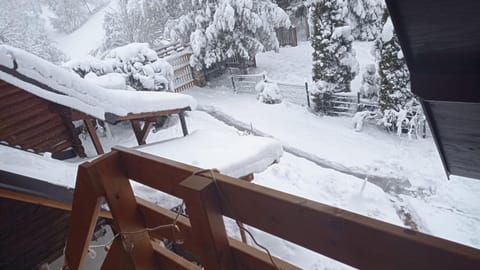 Forest Escape Nature lodge in Federation of Bosnia and Herzegovina