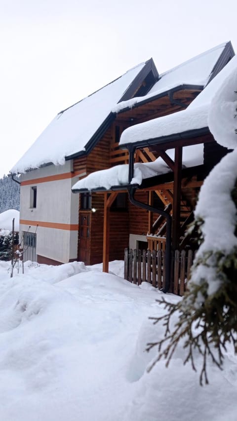 Forest Escape Nature lodge in Federation of Bosnia and Herzegovina