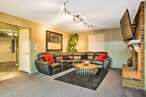 Suburban Detroit Home with Porch, Yard and Fire Pit! House in Southfield