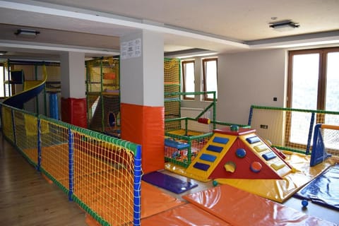 DA-MA Milmari Apartment in Serbia