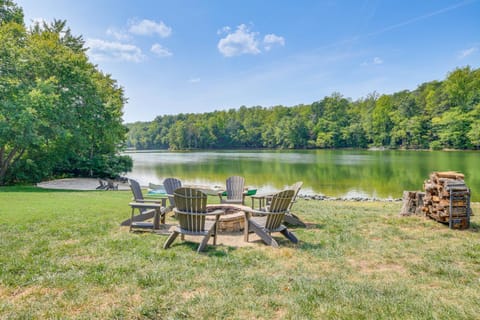 Lake Anna Home with Dock and Private Shoreline! House in Lake Anna