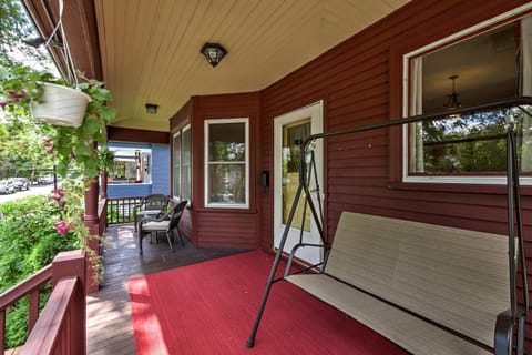Central Bar Harbor Home, Walk to the Shore and Town! House in Acadia National Park