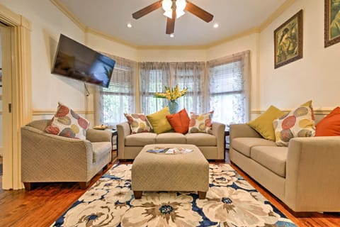 Central Bar Harbor Home, Walk to the Shore and Town! House in Acadia National Park