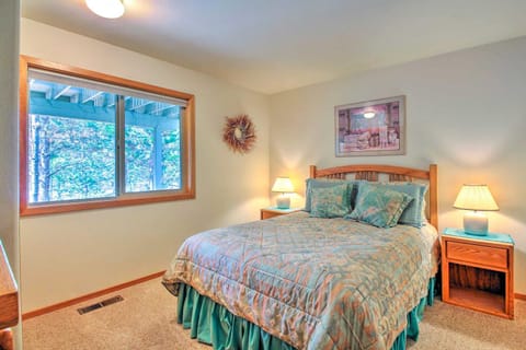Sunriver Getaway with SHARC Waterpark Passes! House in Sunriver