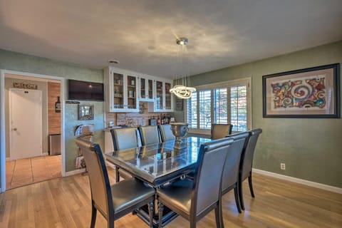 Spacious Wine Country Home 1 Mi to Downtown Lodi! House in Lodi