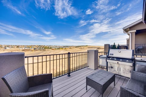 8 Mi to USAFA! Townhome with Game Room and Backyard House in Black Forest