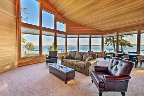 Marrowstone Island Home 20 Mins to Port Townsend! House in Marrowstone Island