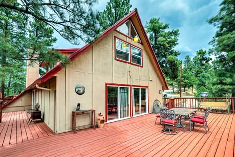 A-Frame Ruidoso Retreat with Deck, Grill and Views! House in Ruidoso