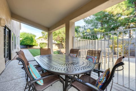 Heated Pool and Fire Pit Family Home in Chandler House in Tempe