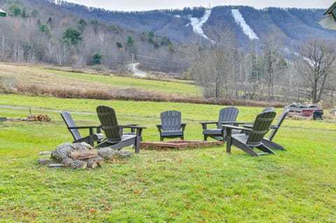 Slope Views Luxe Windham Retreat with Hot Tub! House in Windham