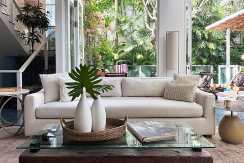 Day, Living room, Garden view