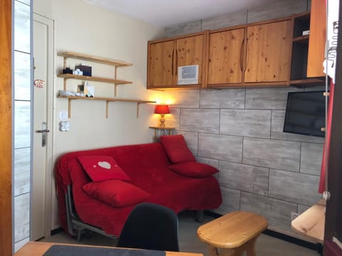 Bed, furniture