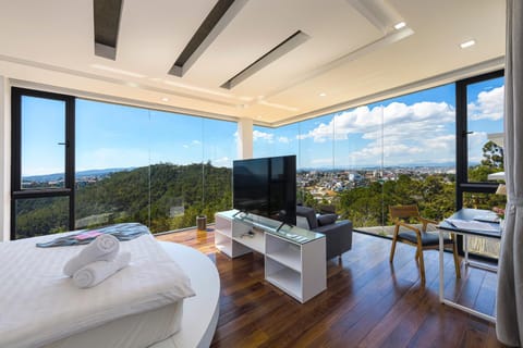 Seating area, Mountain view