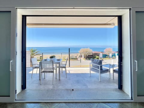 Day, View (from property/room), Balcony/Terrace, Sea view