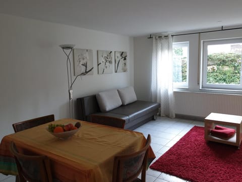 Living room, Seating area, Dining area, Garden view