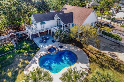 Spacious Pass Christian Home with Pool and Boat Launch House in Pass Christian