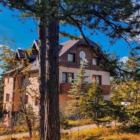 Apartmani Tarski Vuk Apartment in Zlatibor District, Serbia