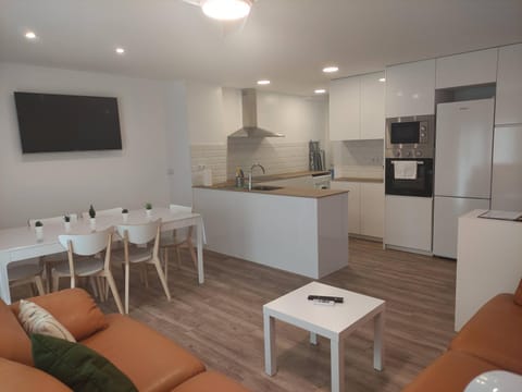 Living room, Dinner, kitchen