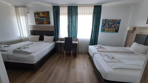 Hotel Central Hauptbahnhof Hotel in Heidelberg