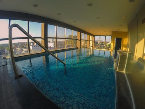 Swimming pool, Swimming pool