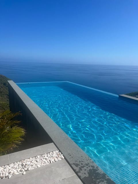 Pool view, Sea view, Swimming pool