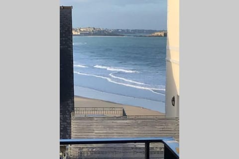 Appartement 4 étoiles vue mer et bord de plage Chez Odette Apartment in St-Malo